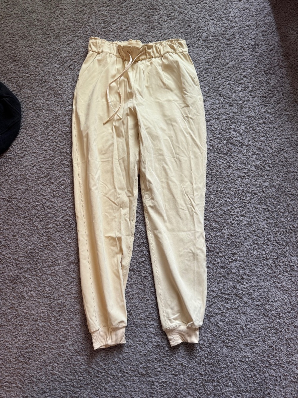Lululemon pants